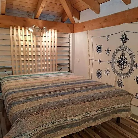 Bois D'ete Saint-Julien-en-Born